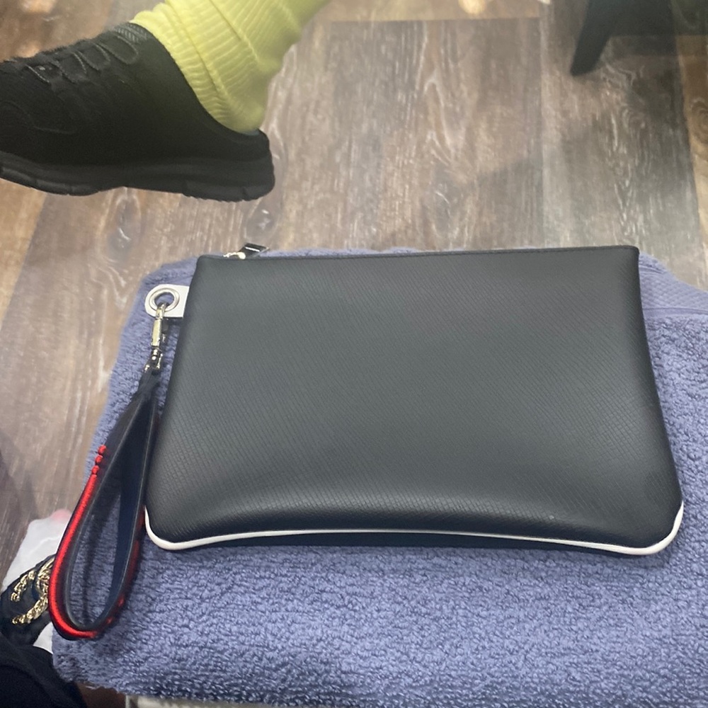 Gum wristlet clutch bag, black and red.